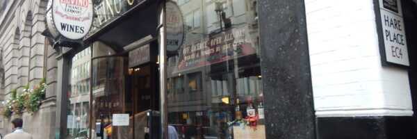 Walking on the ‘wrong side’ of the pavement