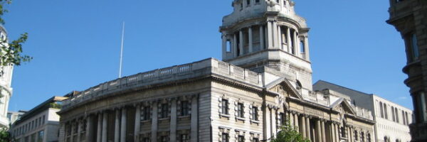 Cases and Construction: An admiration of the Old Bailey and how its aesthetics correlate with its function